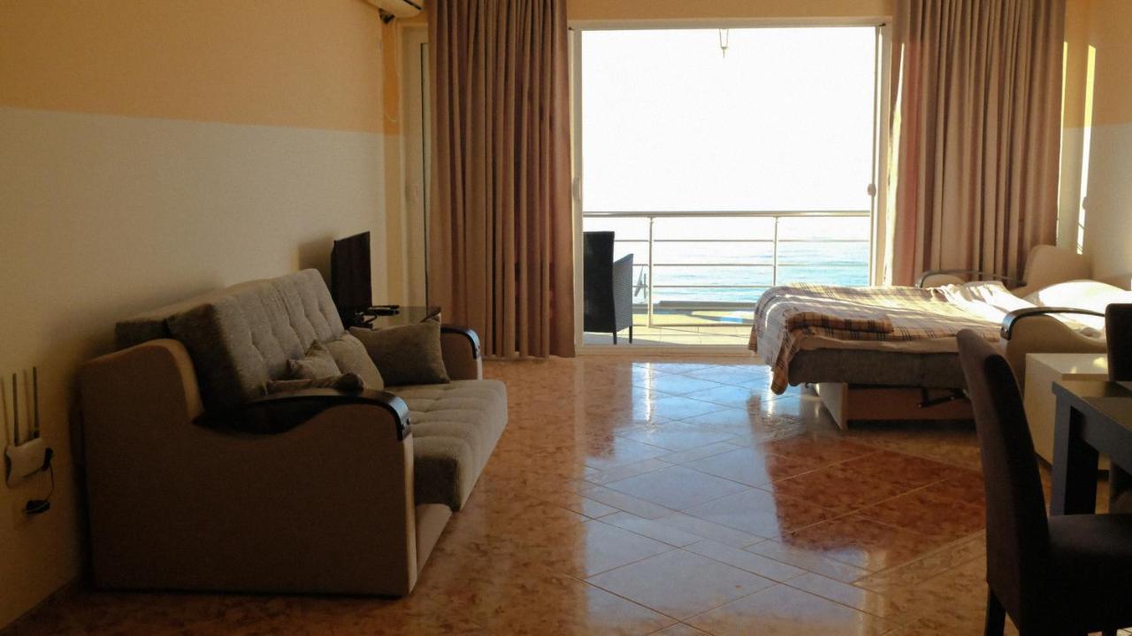 Kapriz Apartments Utjeha Zewnętrze zdjęcie